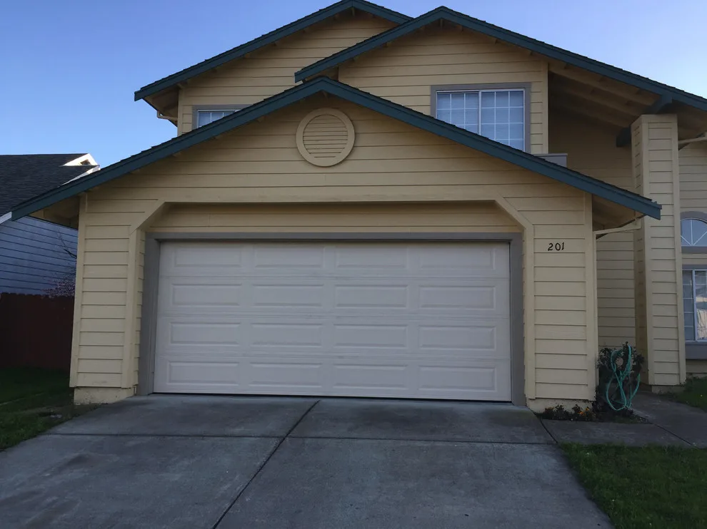 Before and After Comparisons by Neighborhood Garage Door Service - Photo 10