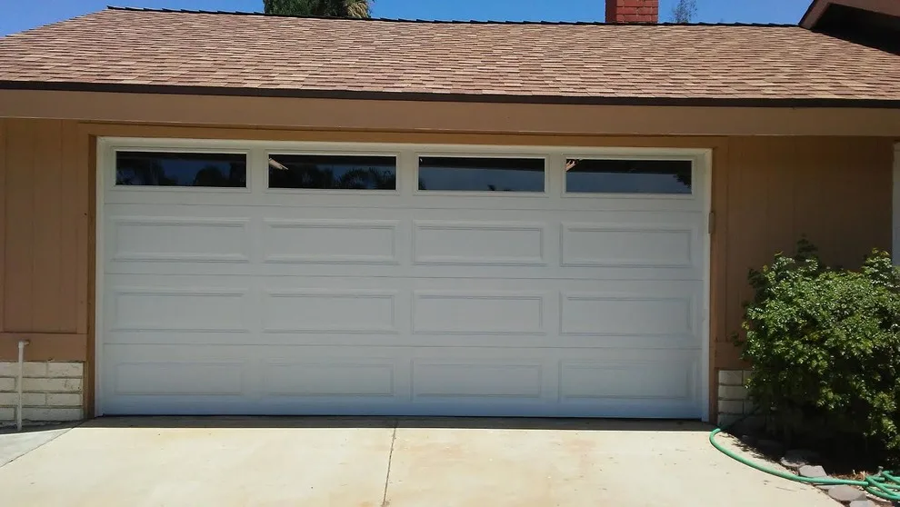 Lloyd Copelan Garage Doors - Photo 10