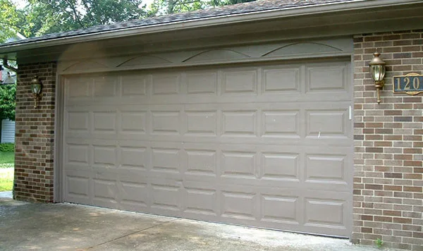 Garage Entryways by Compaan Door & Operator - Photo 20