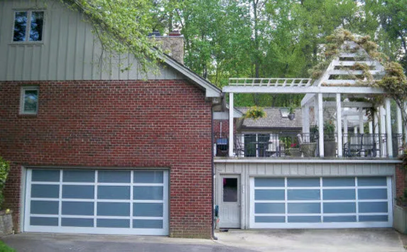 Contemporary Garage Doors and Residences by Wayne Dalton Garage Doors - Photo 8