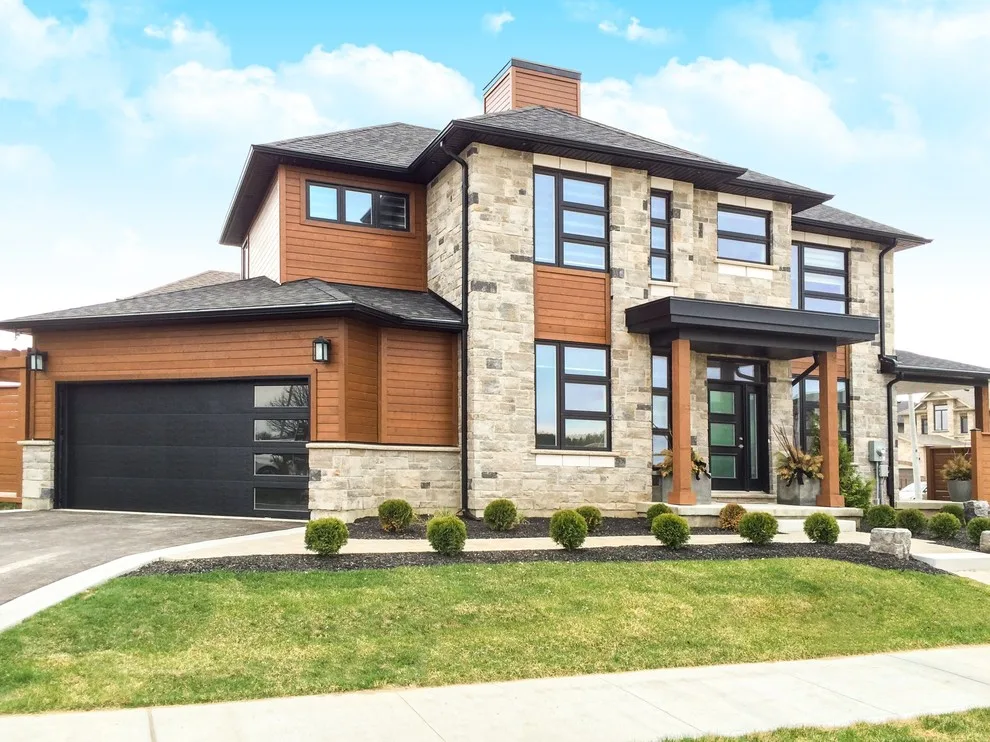 Contemporary Garage Doors and Residences by Wayne Dalton Garage Doors - Photo 9