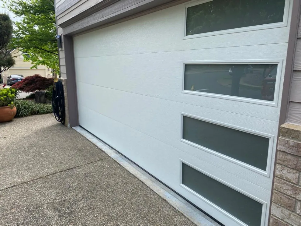 D&L Garage Doors & Locksmith - Photo 6