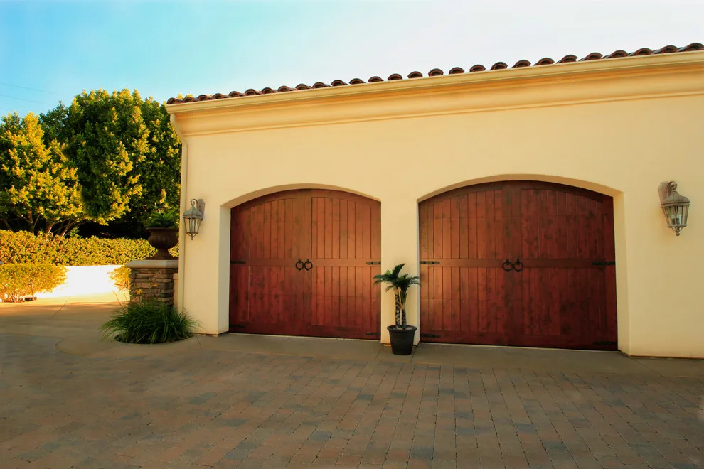 Timeless Timber: Personalized Garage Doors by Garage Doors Unlimited - Photo 8