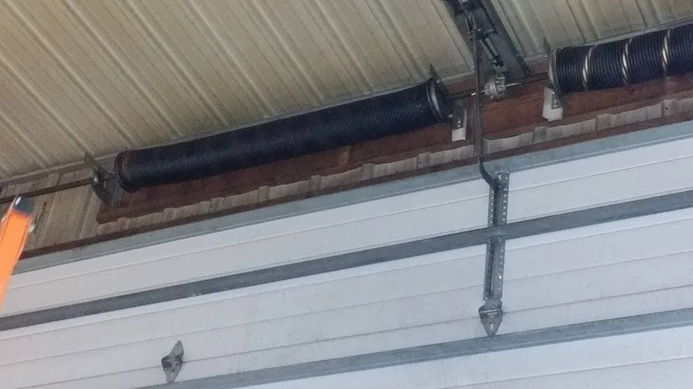 Eagle Garage Door Company - Photo 6