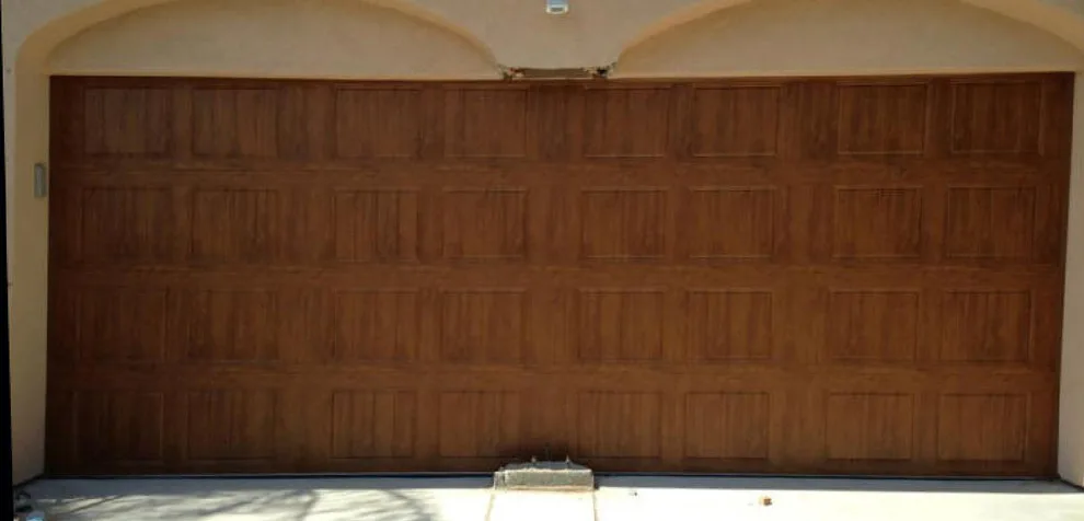 Art Showcase by Lloyd Copelan Garage Doors - Photo 3