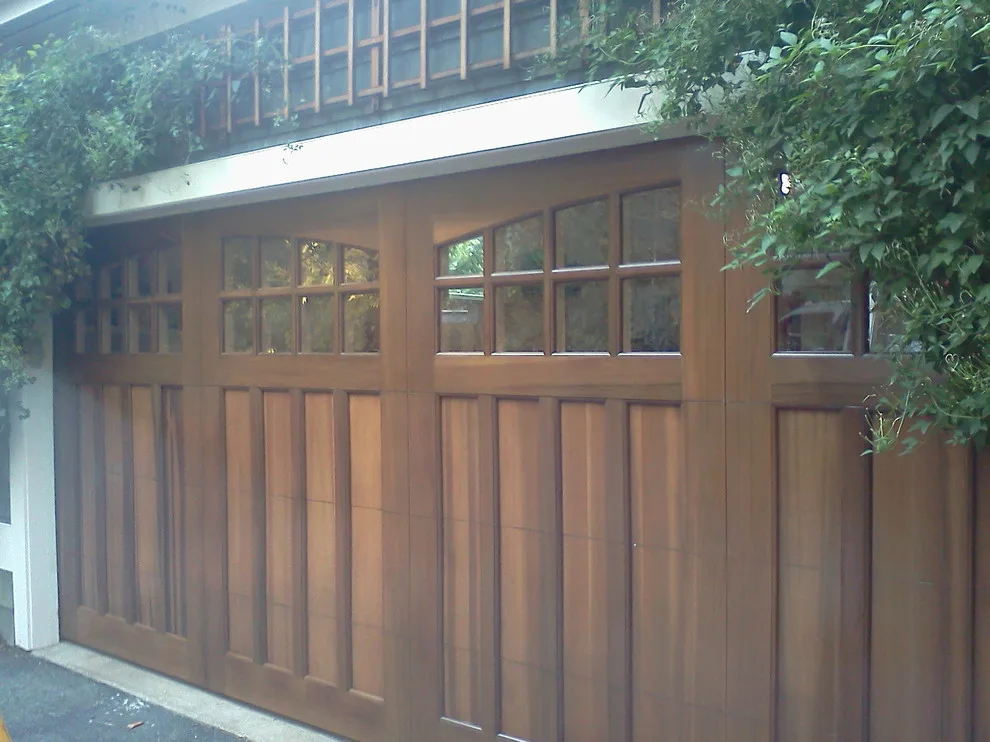 Pioneer Garage Door Company - Photo 11