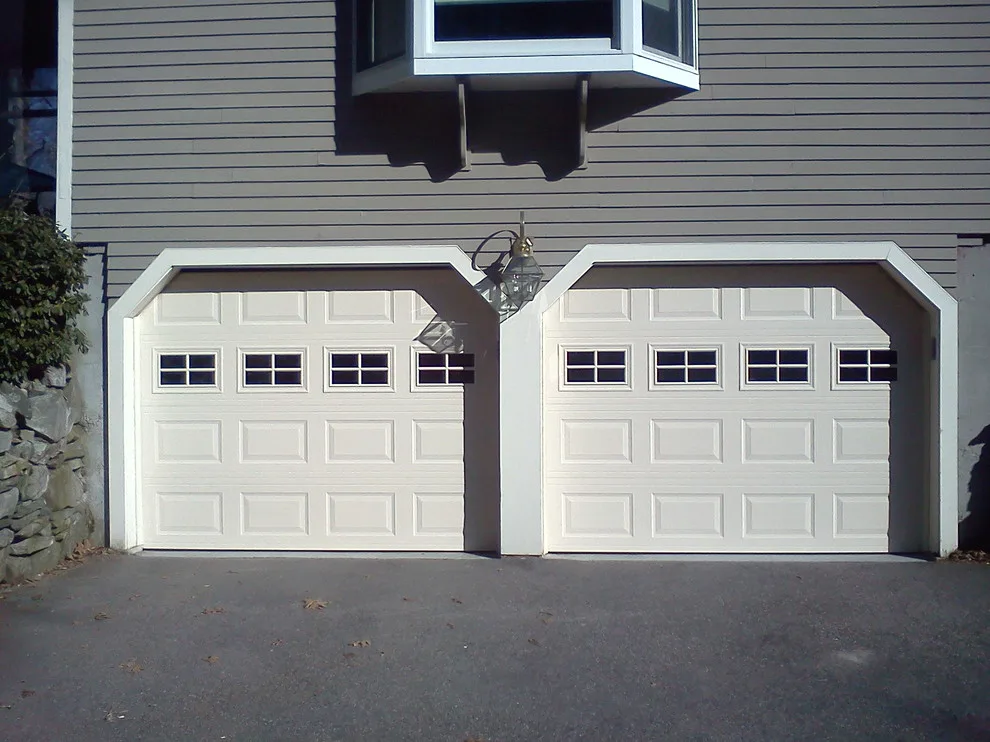 Pioneer Garage Door Company - Photo 12
