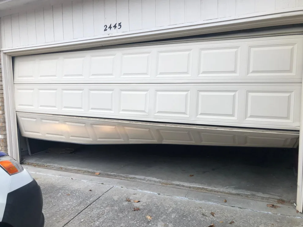 Garage Door Misalignment and Spring Repair Services by Cali Garage Door Repair Inc. - Photo 3