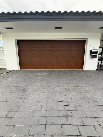 Joes Doors Garage Door Services - Photo 9