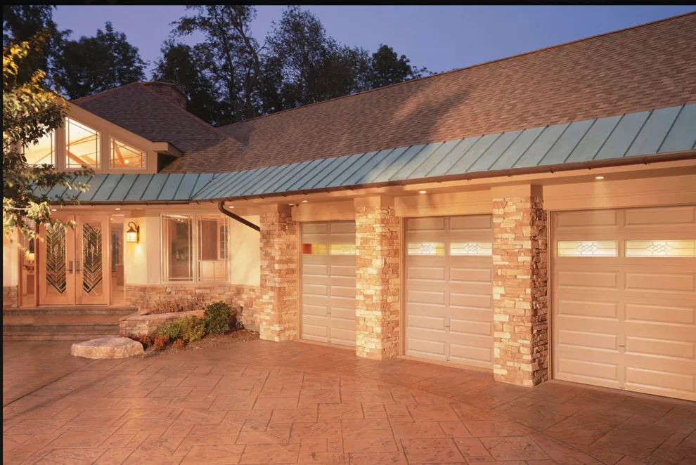 Garage Entrances by Pinnacle Door Services Inc. - Photo 10