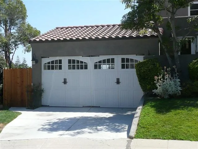 Complete Door Services - Photo 2
