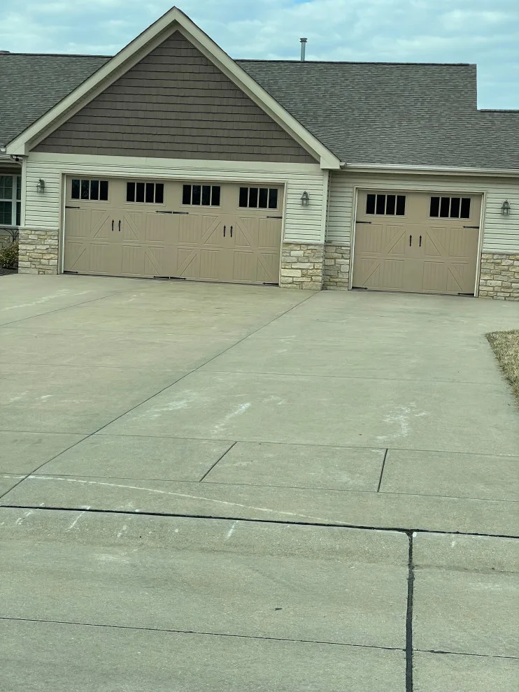Precise Garage Door - Photo 2