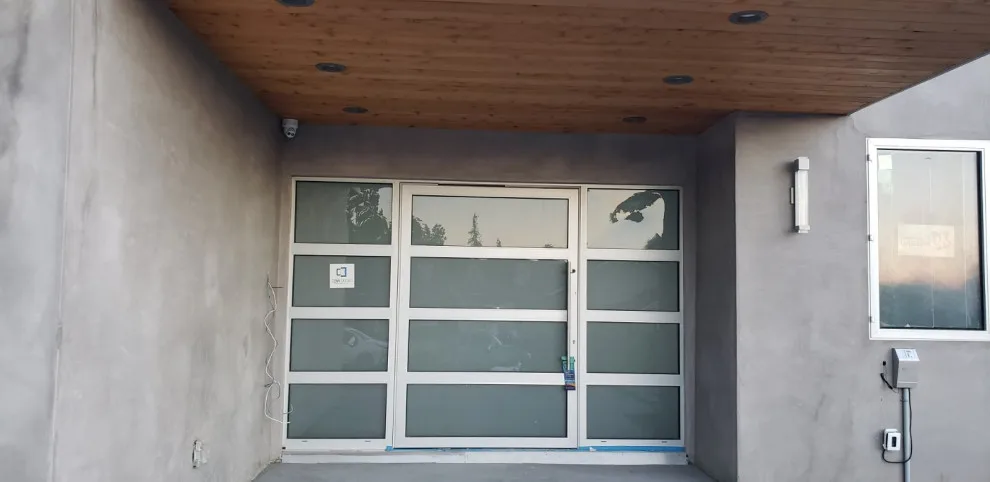 Encino Medley Dr. by Garage Doors & Gates 4 Less - Photo 4