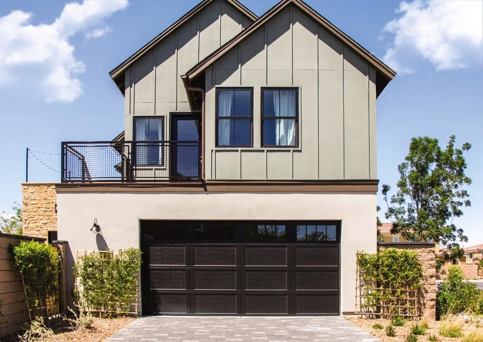 Responsive Home Builder Project by Wayne Dalton Garage Doors - Photo 2