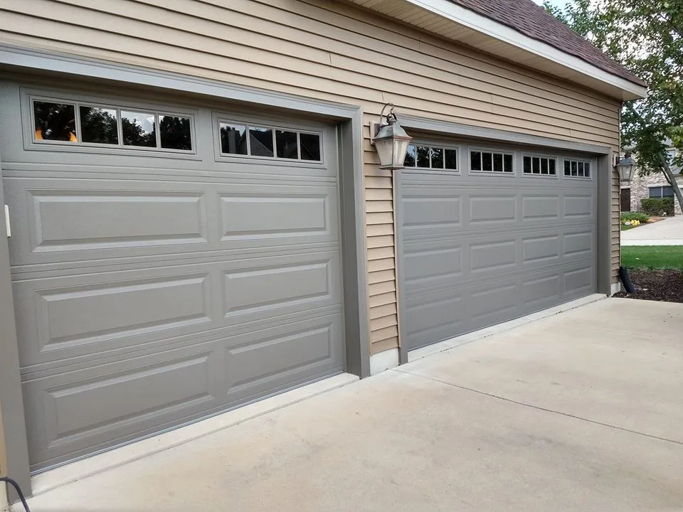 Classic Garage Doors by Thunder Garage Door Repair & Locksmith Services - Photo 10