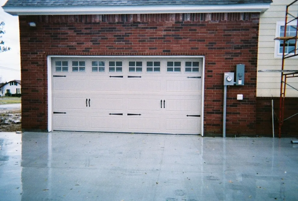 Action Overhead Door - Photo 8