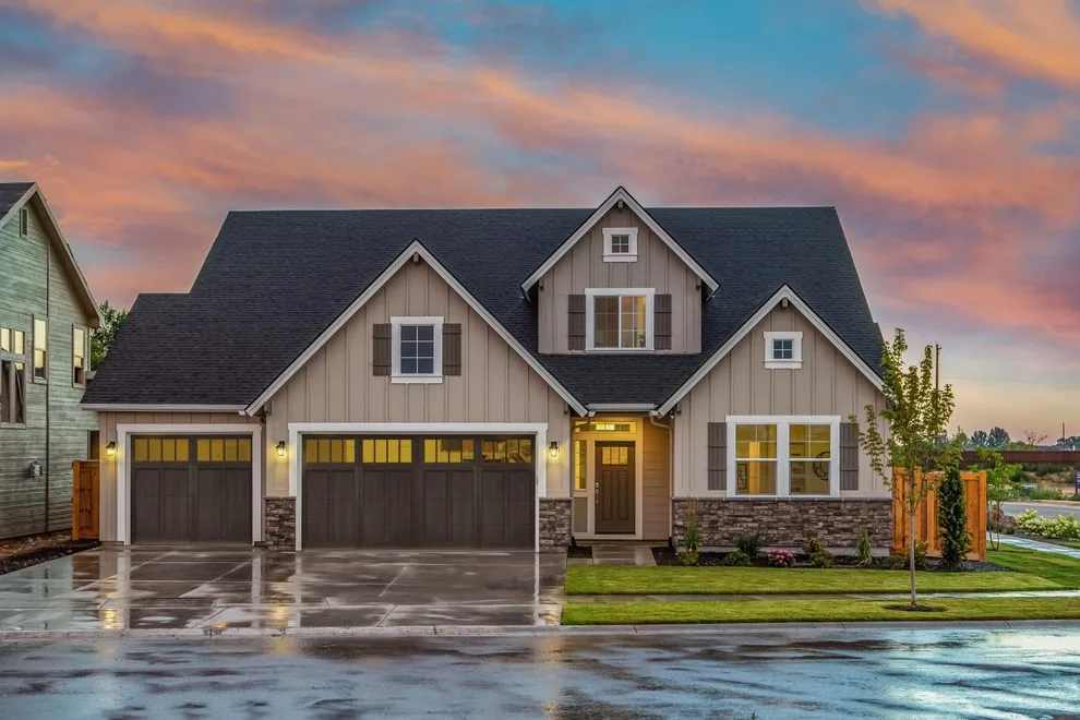 C.H.I. Garage Doors by Barton Overhead Door - Photo 8