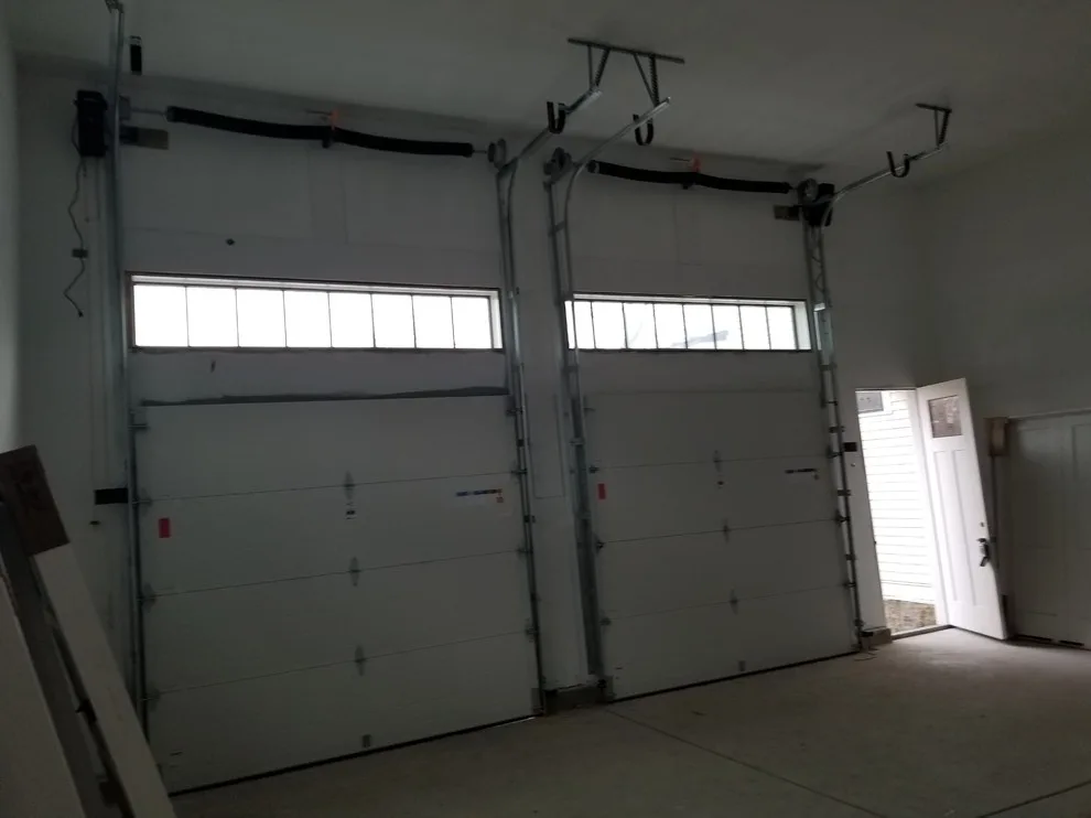 Canyon Heights Collection by Consolidated Garage Doors Ltd. - Photo 3