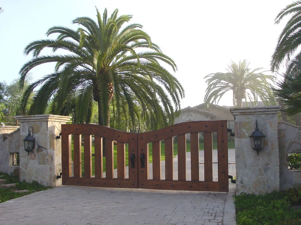 Custom Gate Solutions by Carriage House Door Company by Carriage House Door Company - Photo 25
