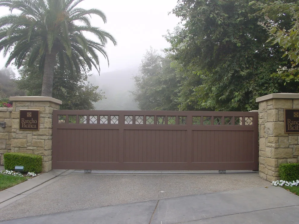 Custom Gate Solutions by Carriage House Door Company by Carriage House Door Company - Photo 18