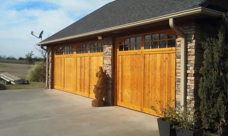 L&H Custom Garage Doors - Photo 7