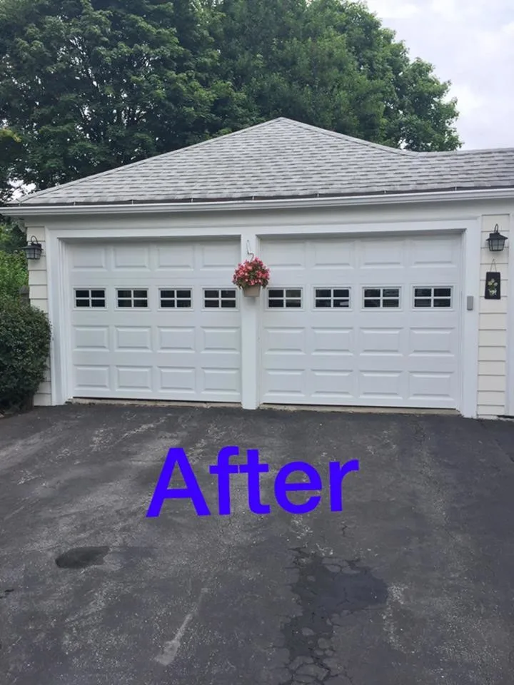 Compton Doors Inc. - Photo 9