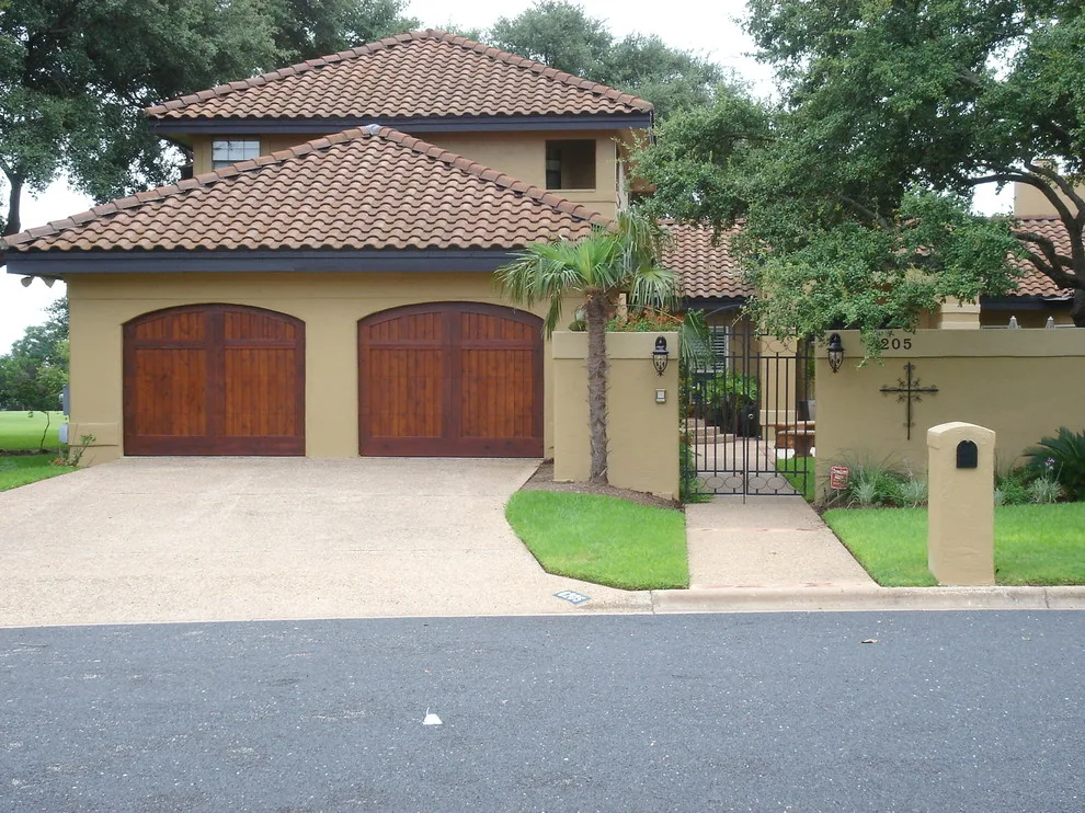 Bespoke Wooden Garage Doors by Cowart Door Systems - Photo 19