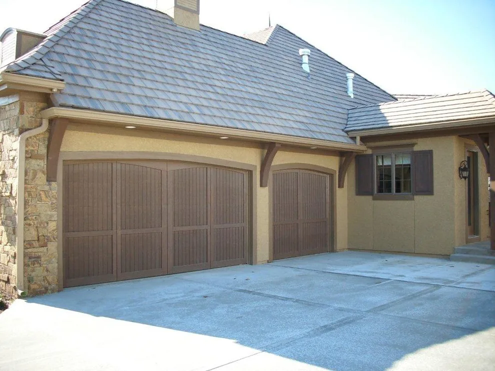 Bespoke Wooden Doors by OVERHEAD DOOR - Atlanta - Photo 4