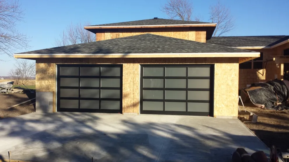 Hicklin Garage Doors Des Moines - Photo 3