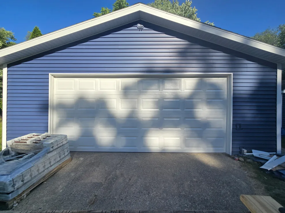 Lawson Glass & Door, LLC - Photo 5