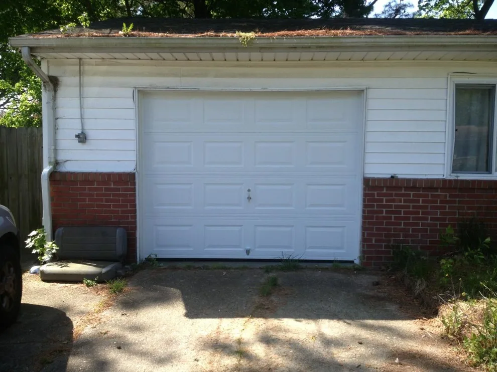 Classic Design Garage Doors by Precision Door Service Of Hampton Roads - Photo 9
