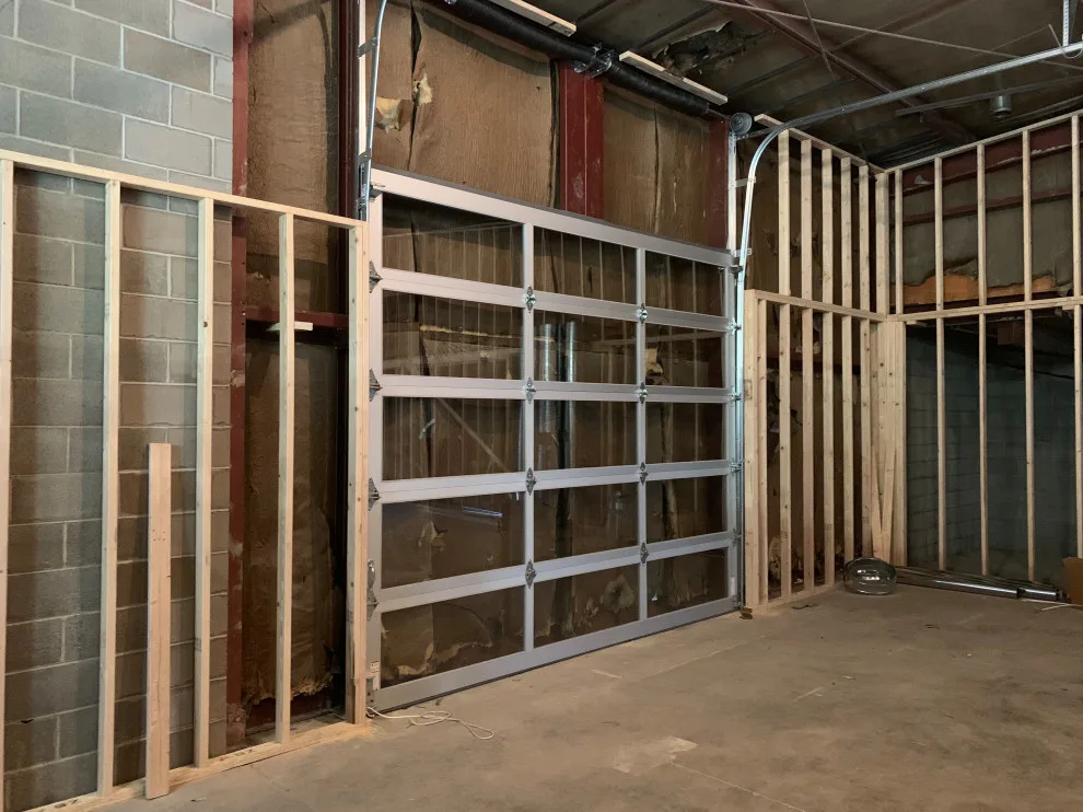 Jeanne's Garage Doors - Photo 12