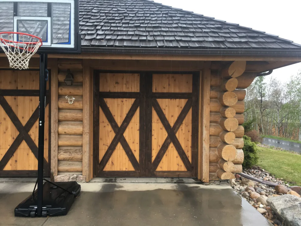 Jeanne's Garage Doors - Photo 11