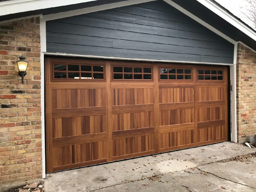 Woodtone Accent by Sholes Overhead Door Inc - Photo 25