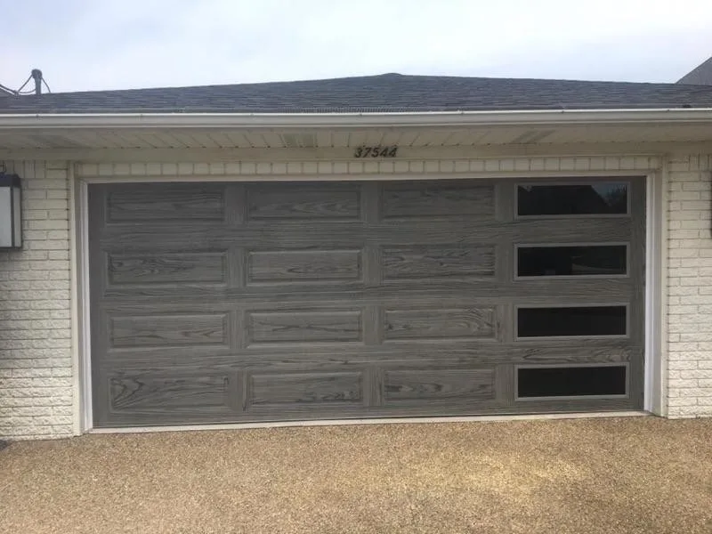 Woodtone Accent by Sholes Overhead Door Inc - Photo 24