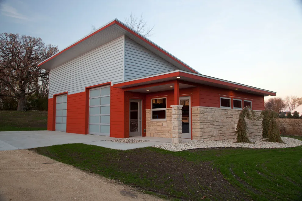 Colored Glass in Aluminum Frame by Doorsmith Inc. - Photo 10