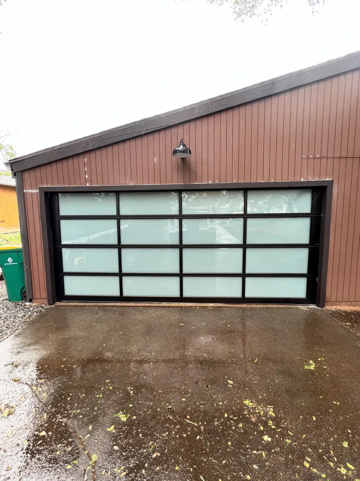 Avant-garde by Haney Door Service - Photo 6