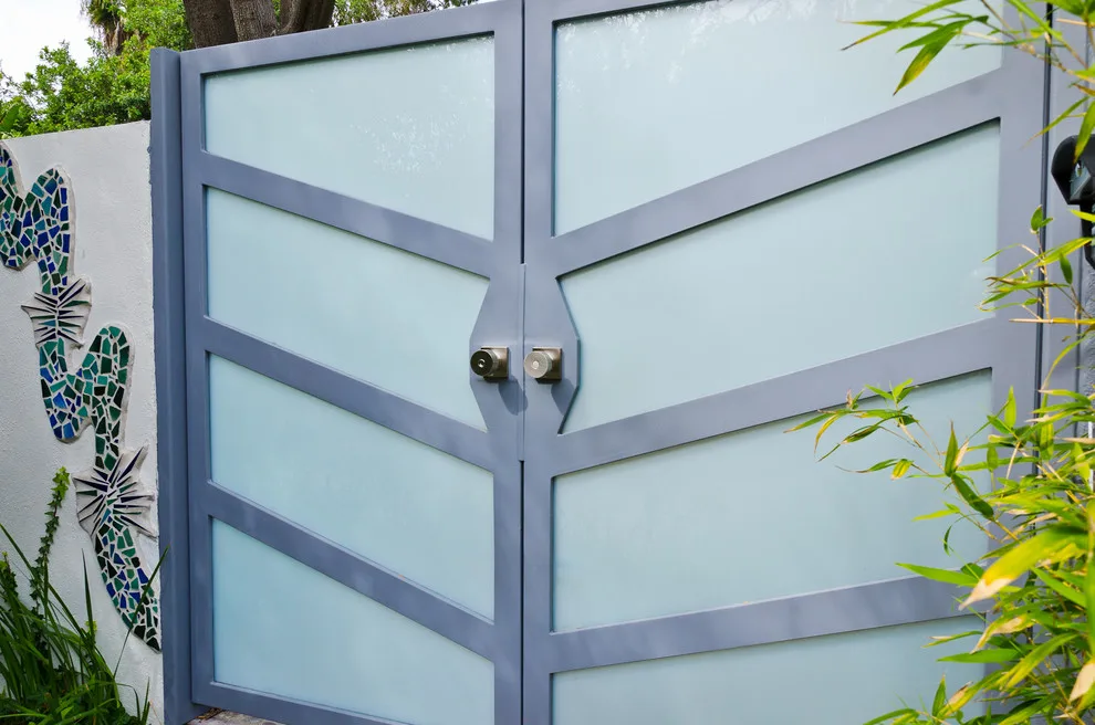 Pacific Garage Doors & Gates - Photo 2