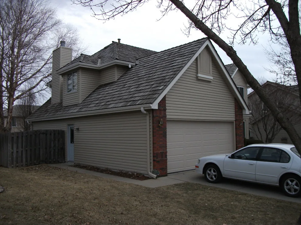 Finished Siding Projects by Omaha Door & Window - Photo 7