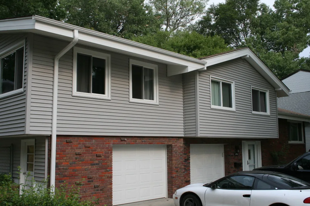 Finished Siding Projects by Omaha Door & Window - Photo 12
