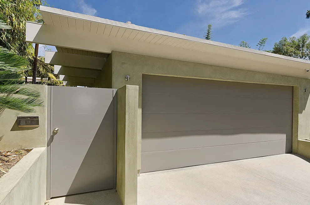 Pacific Garage Doors & Gates - Photo 5