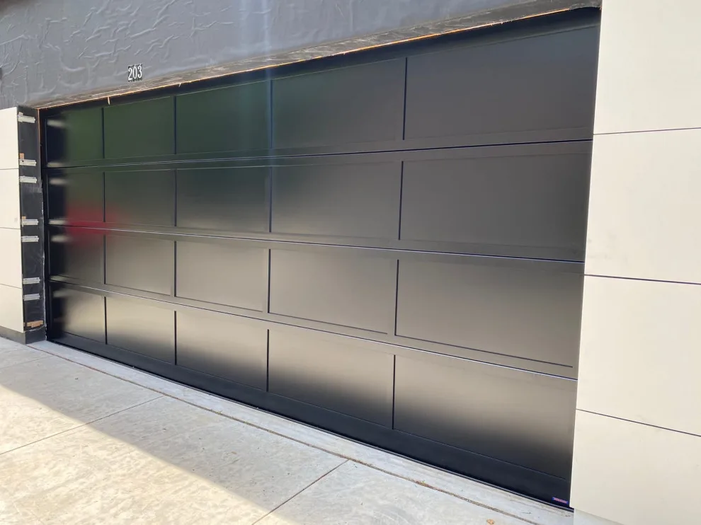 Taurus Garage Doors - Photo 6