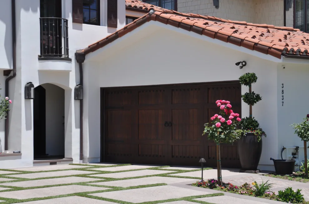 Overhead Door Company Of Los Angeles Basin - Photo 9