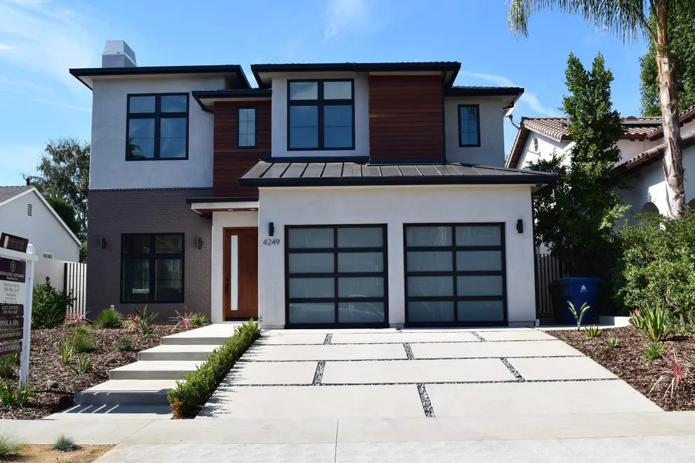 Great American Door & Screen - Photo 4