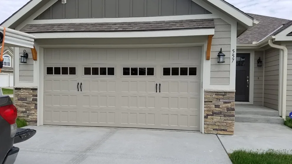 February to May 2017 Installations by Royal Garage Door - Photo 28