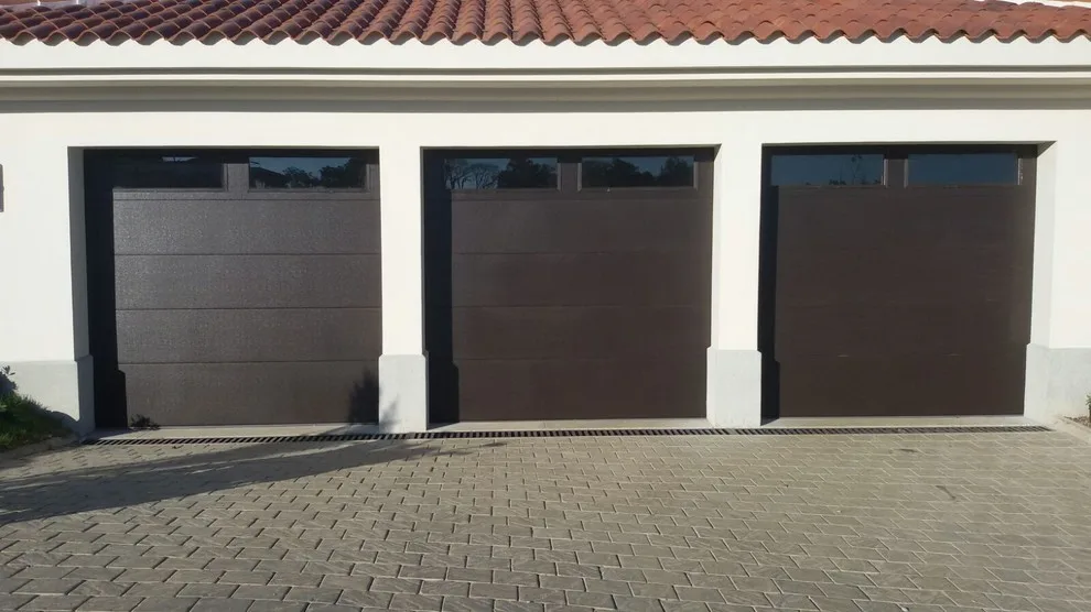 Flush Surface by Sholes Overhead Door Inc - Photo 9