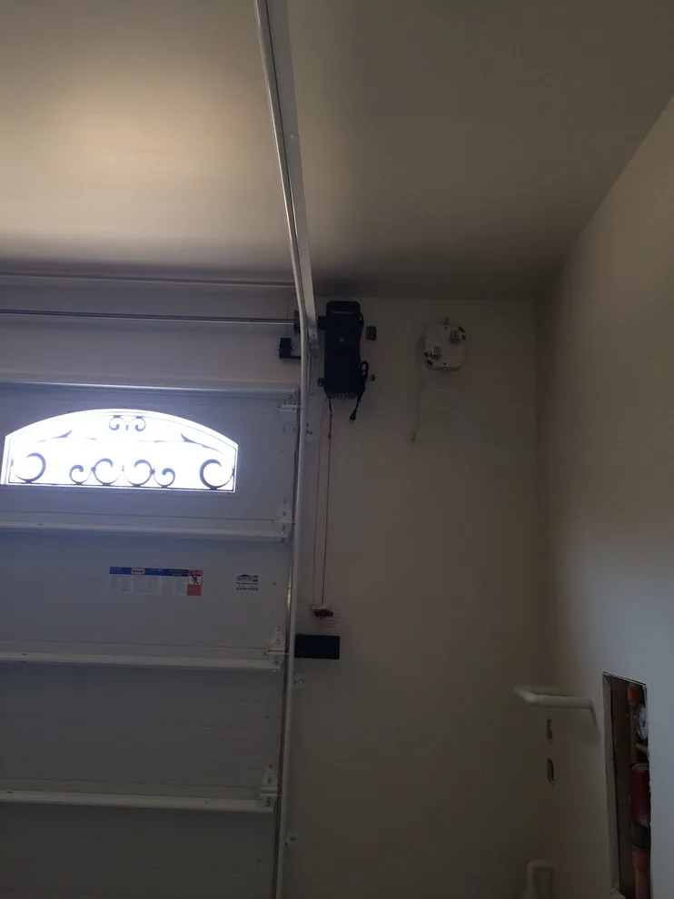 Garage Door Gallery by Easy Open Door Company, Inc. - Photo 3