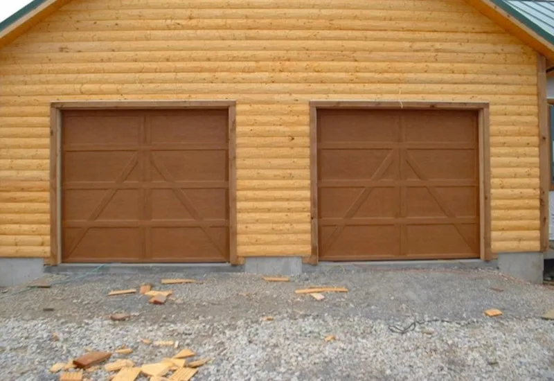 Farmer Garage Door - Photo 8