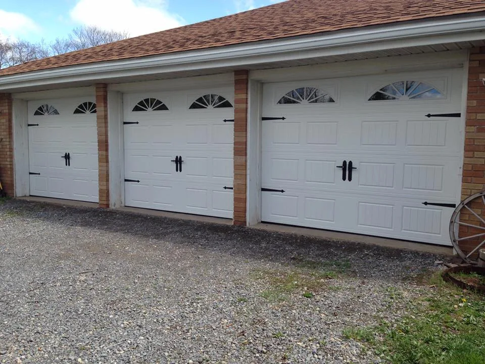 Garage Door Installation and Repair Services by M&O Garage Doors - Photo 10