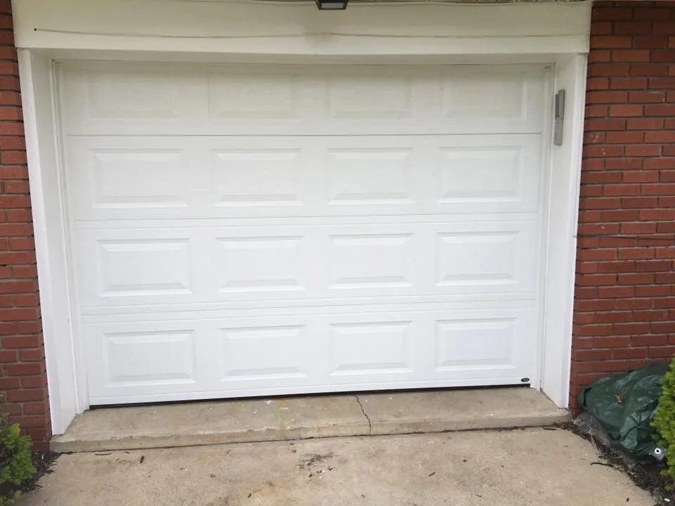 Garage Door Installation and Repair Services by M&O Garage Doors - Photo 23
